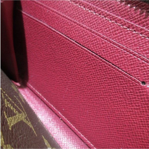 💫 Authentic Louis Vuitton Wallet - Picture 7 of 9